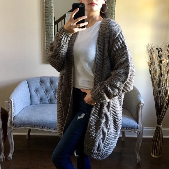 ✨LAST ✨ Gray Cardigan - Picture 3 of 8